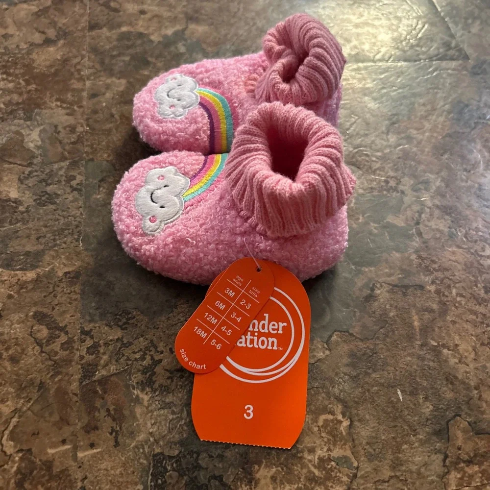 Wonder Nation Booties Slippers Girls Size 3 Pink Rainbow Bootie Shoes 3-6 Months